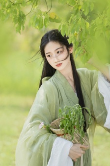 《丰满的女邻居》韩国